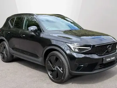 Used Volvo XC40 Plus 197 HP (144 kW) 2026 Black SUV