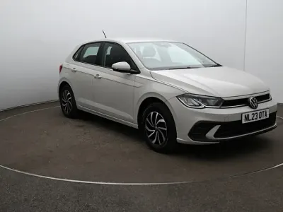 Używany VW Polo S 80 KM (58 kW) 2023 Szary Hatchback