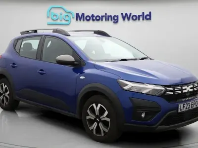 Begagnad Dacia Sandero Journey 101 HK (74 kW) 2022 Halvkombi