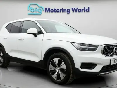 Second-hand Volvo XC40 Inscription 211 CP (155 kW) 2021 Alb SUV