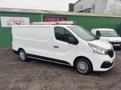 Begagnad Renault Trafic Business 2019 Vit Minibuss