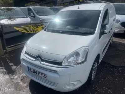 Używany Citroën Berlingo 90 KM (66 kW) 2014 Biały Minivan