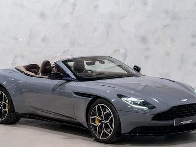 Begagnad Aston Martin DB11 510 HK (375 kW) 2020 Cab