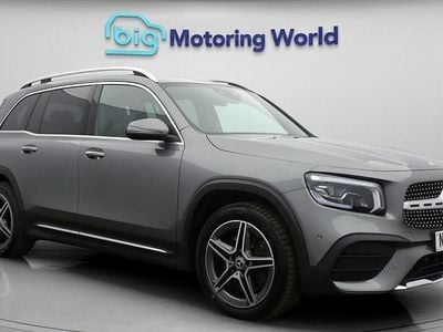 Mercedes GLB220