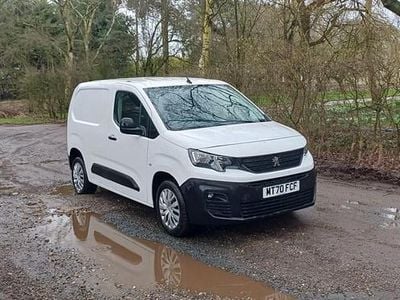 Used Peugeot Partner 2020 White MPV