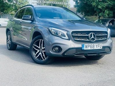 Mercedes GLA180