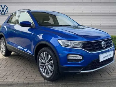 Used VW T-Roc SE 115 HP (84 kW) 2020 Blue SUV