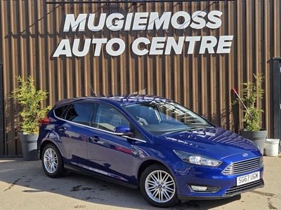 Used Ford Focus Zetec 120 HP (88 kW) 2017 Blue Hatchback