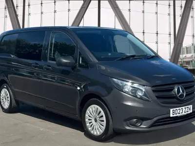 Used Mercedes Vito Progressive 136 HP (100 kW) 2023 Grey Van