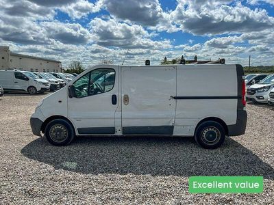 Used Vauxhall Vivaro 115 HP (84 kW) 2014 White MPV