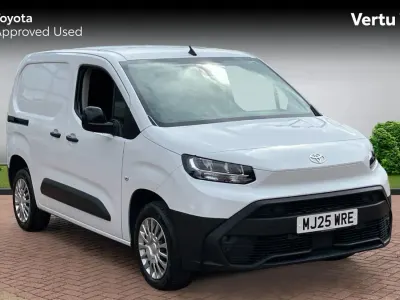 Used Toyota Proace City City 100 HP (73 kW) 2025 MPV