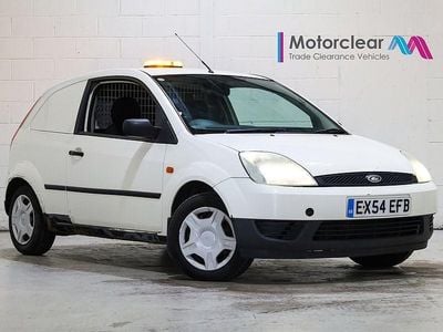 White Used 2004 Ford Fiesta Hatchback | £695