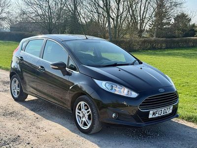 Used Ford Fiesta Zetec 82 HP (60 kW) 2013 Black Hatchback