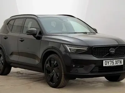 Used Volvo XC40 Ultra 197 HP (144 kW) 2025 Black SUV