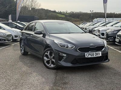 Used Kia Ceed 118 HP (86 kW) 2018 Grey Hatchback