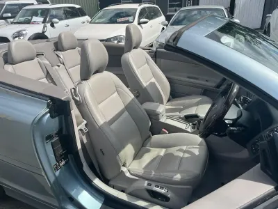 Used Volvo C70 SE Lux 2006 Blue Cabriolet