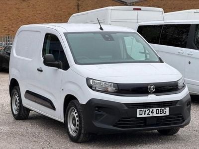 White Used 2024 Vauxhall Combo S Van | £13,495 (Fair price)