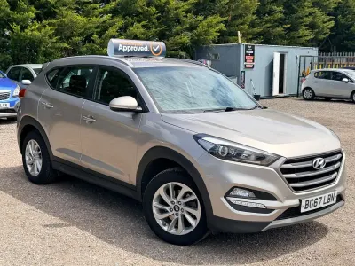 Used Hyundai Tucson SE 177 HP (130 kW) 2017 Beige SUV