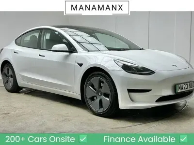 Używany Tesla Model 3 RWD 208 kW (283 KM) 2023 Biały Sedan/Limuzyna