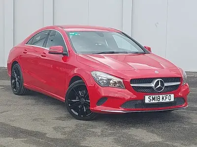 Usado Mercedes CLA180