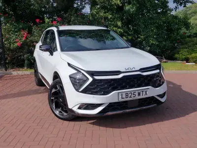 Used Kia Sportage GT-Line 157 HP (115 kW) 2025 White SUV