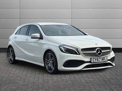 Begagnad Mercedes A180 AMG Line Premium 122 HK (89 kW) 2017 Vit Halvkombi