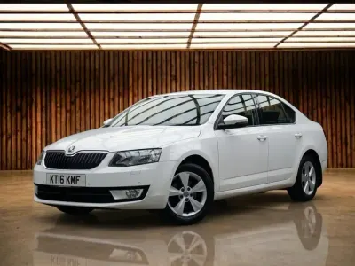 Used Skoda Octavia SE L 150 HP (110 kW) 2016 White Estate