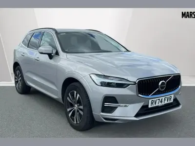Usado Volvo XC60 Core 247 HP (181 kW) 2024 Prateado SUV
