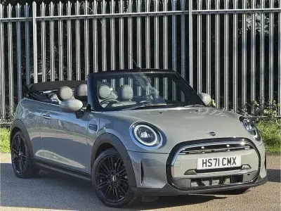 Usado Mini Cooper Cabriolet Exclusive 2022 Cinzento Cabrios