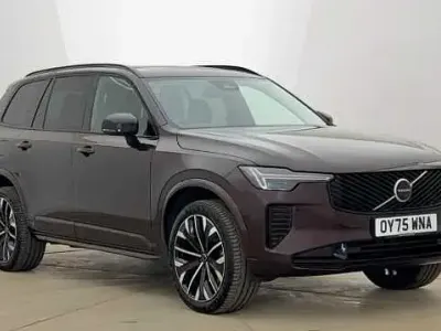 Usado Volvo XC90 Plus 250 HP (183 kW) 2026 SUV