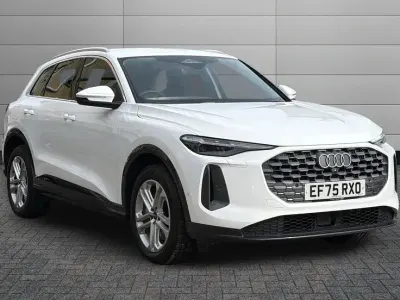 Used Audi Q5 Sport 204 HP (150 kW) 2025 Arkona white SUV