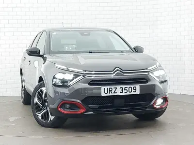 Begagnad Citroën C4 PureTech 131 HK (96 kW) 2023 Grå SUV