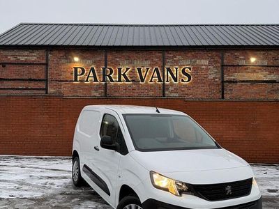 White Used 2019 Peugeot Partner MPV | £8,295 (Fair price)