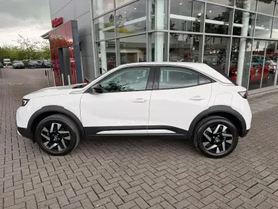 Used Vauxhall Mokka Design Edition 128 HP (94 kW) 2024 White SUV