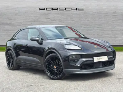 Used Porsche Macan 300 kW (408 HP) 2025 Black SUV