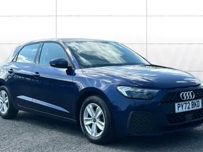 Begagnad Audi A1 Design 110 HK (80 kW) 2022 Blå SUV
