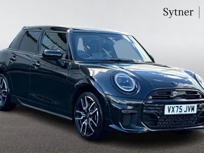 Used Mini Cooper S Hatch 201 HP (147 kW) 2025 Black Hatchback
