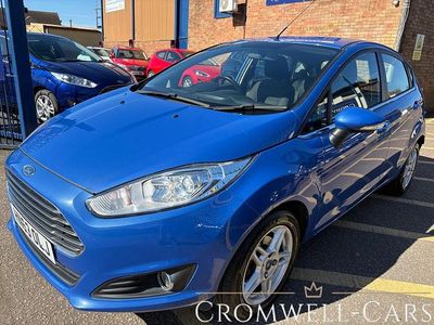 Used Ford Fiesta Zetec 100 HP (73 kW) 2013 Blue Hatchback