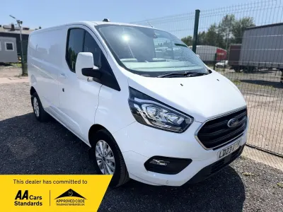 Used Ford Transit Custom Limited 130 HP (95 kW) 2023 White Van