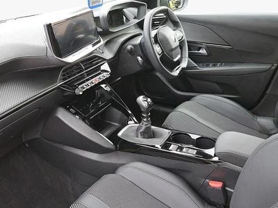 Used Peugeot 208 GT 99 HP (72 kW) 2025 Yellow Hatchback