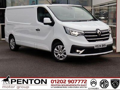 White Used 2024 Renault Trafic MPV | £19,990 (Fair price)