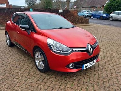 Black Used 2014 Renault Clio IV Dynamique Hatchback | £3,995 (Good price)