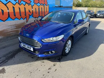 Used Ford Mondeo Zetec 150 HP (110 kW) 2015 Blue Hatchback