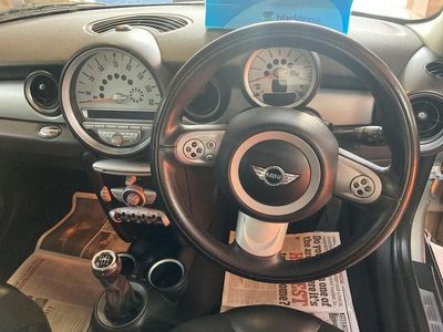 Usado Mini Cooper Hatch 2007 Plateado Utilitario