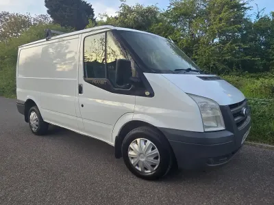 Usado Ford Transit 85 HP (62 kW) 2012 Branco Van