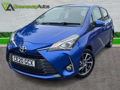 Used Toyota Yaris 111 HP (81 kW) 2020 Blue Hatchback
