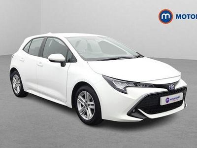 Used Toyota Corolla 122 HP (89 kW) 2022 White Hatchback