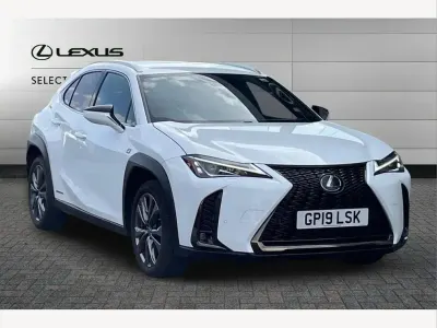 Used Lexus UX 250h Sport Line 180 HP (132 kW) 2019 White SUV