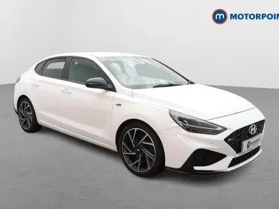 Used Hyundai i30 N Line 159 HP (116 kW) 2022 White Hatchback