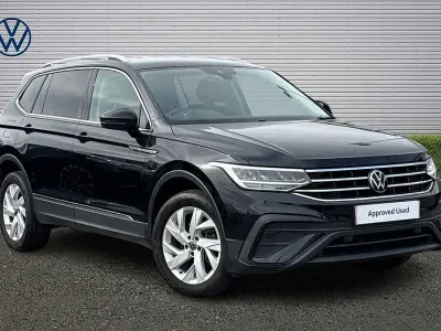 Used VW Tiguan Allspace Life 150 HP (110 kW) 2022 Black SUV
